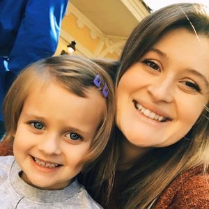 Meet your Posher, Lea